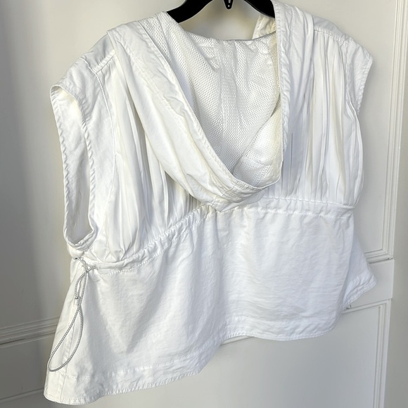 FP MOVEMENT Free People Pleaty Please Vest Hood pleated Oversized Small White - Picture 12 of 13